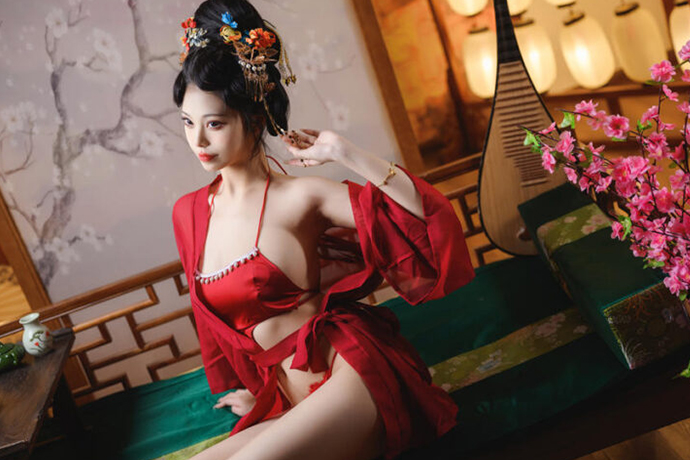 蜜汁猫裘