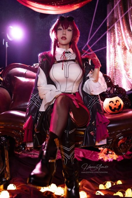雨波_HaneAme卡芙卡COS:性感演绎星核猎手的神秘魅力 雨波_HaneAme卡芙卡COS:性感演绎星核猎手的神秘魅力