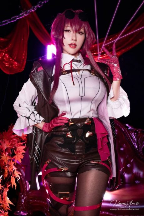 雨波_HaneAme卡芙卡COS:性感演绎星核猎手的神秘魅力 雨波_HaneAme卡芙卡COS:性感演绎星核猎手的神秘魅力