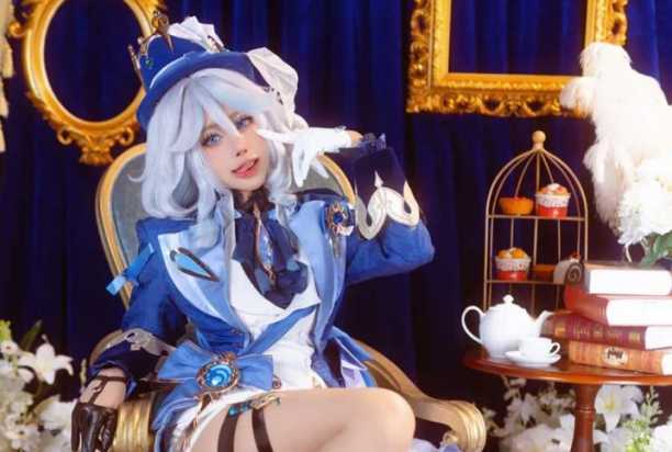 Byoru芙宁娜COS：完美演绎枫丹水国女神的神韵之美