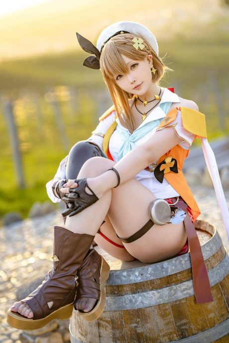 莱莎cos