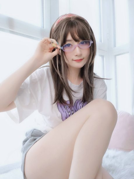 白银81cos最新作品合集_白银81私人医生宅家女友Fantia[持续更新]-cos图咖