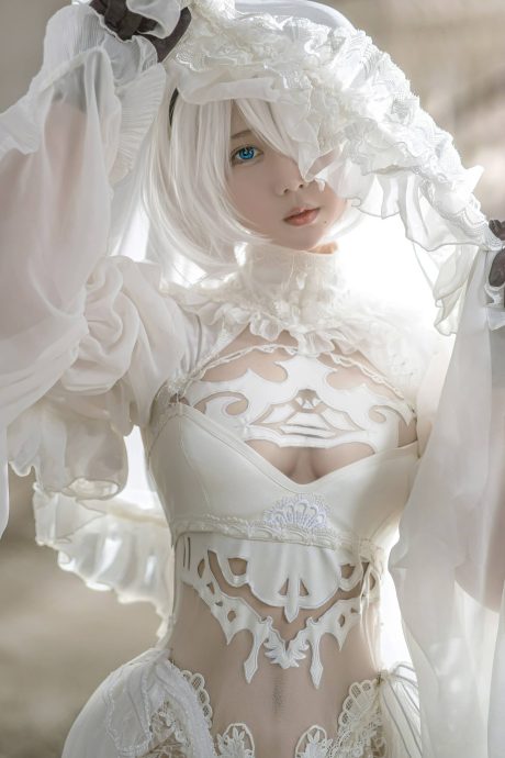 镜酱cos最新作品图集下载_镜酱静夏不知梦制服2B白色婚纱[持续更新]