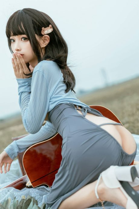 吉他妹妹cos