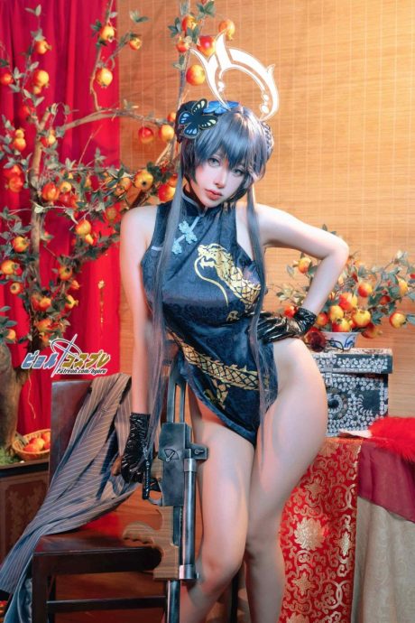 ByoruCOS最新作品图集_Byoru碧蓝档案旗袍妃咲吉他妹妹[持续更新]-cos图咖