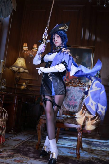 原神·水淼aquaCOS:展现原神女剑士克洛琳德的致命魅力 原神·水淼aquaCOS:展现原神女剑士克洛琳德的致命魅力