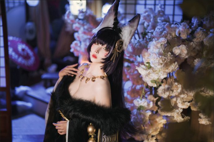黑金战袍下的温柔杀意:rioko凉凉子cos绝美樱花狐姬武藏 黑金战袍下的温柔杀意:rioko凉凉子cos绝美樱花狐姬武藏