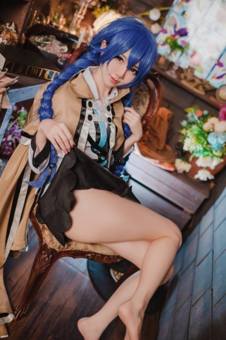 Sally Dorasnow无职转生COS:再现洛琪希的温柔与魔法魅力 Sally Dorasnow无职转生COS:再现洛琪希的温柔与魔法魅力