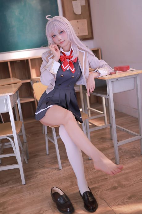 水淼aqua艾莉莎COS:完美诠释邻座艾莉同学的轻语诱惑 水淼aqua艾莉莎COS:完美诠释邻座艾莉同学的轻语诱惑