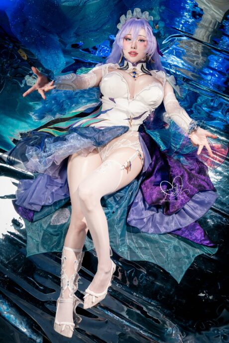 鸣潮·雨波_HaneAmeCOS:演绎毒美人坎特蕾拉的致命魅力 鸣潮·雨波_HaneAmeCOS:演绎毒美人坎特蕾拉的致命魅力