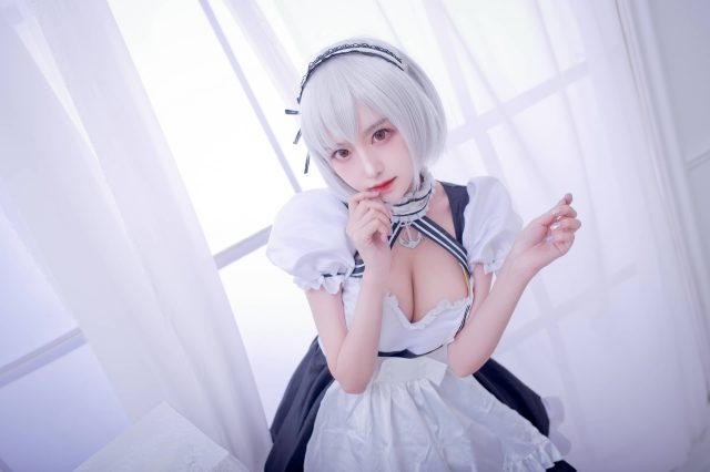 碧蓝航线Shika小鹿鹿COS:演绎女仆版天狼星的性感与温柔 碧蓝航线Shika小鹿鹿COS:演绎女仆版天狼星的性感与温柔