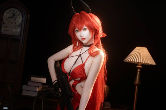 面饼仙儿小红帽COS:性感与魅力满分的胜利女神震撼来袭 面饼仙儿小红帽COS:性感与魅力满分的胜利女神震撼来袭