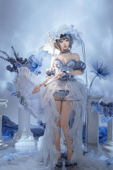 碧蓝航线面饼仙儿COS:完美还原礼服柴郡的皇家舰娘魅力 碧蓝航线面饼仙儿COS:完美还原礼服柴郡的皇家舰娘魅力