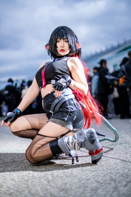 Tsuru鶴葵简·杜COS:现场性感狙击粉丝心脏女特工引爆FF44 Tsuru鶴葵简·杜COS:现场性感狙击粉丝心脏女特工引爆FF44