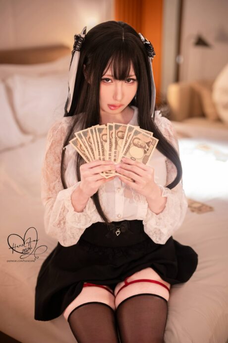 雨波_HaneAme病娇女孩COS:地雷系甜蜜与控制欲完美交织 雨波_HaneAme病娇女孩COS:地雷系甜蜜与控制欲完美交织