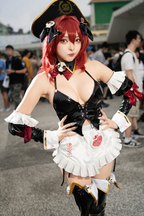 胜利女神马斯特COS:XUXU星野秀奈化身浪漫女仆引爆RF42 胜利女神马斯特COS:XUXU星野秀奈化身浪漫女仆引爆RF42