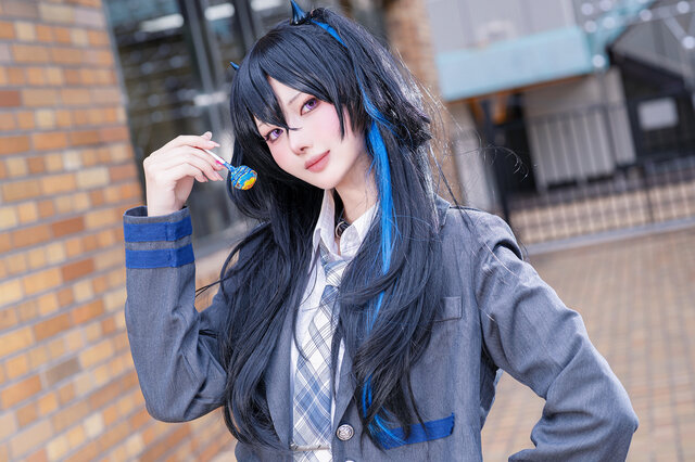 VTuber一之瀬琉羽COS：百瀬サク恶魔制服太可爱让人心动！