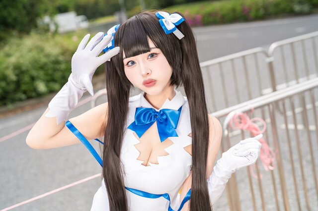 天音あずは的赫斯缇亚COS在NICONICO超会议2025大放异彩