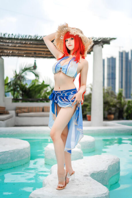 原神蜜汁猫裘COS:演绎夏日水岸泳装版妮露的灵动与优雅 原神蜜汁猫裘COS:演绎夏日水岸泳装版妮露的灵动与优雅