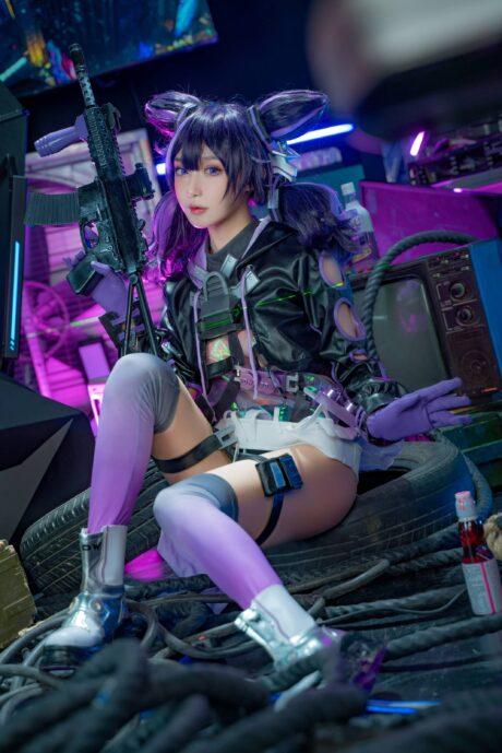阿包也是兔娘小葡萄COS:未来战士与甜美少女的完美融合 阿包也是兔娘小葡萄COS:未来战士与甜美少女的完美融合