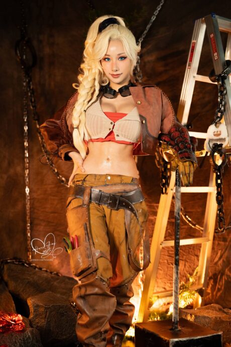 雨波_HaneAme杰玛COS:豪爽铁匠与性感女神的完美结合 雨波_HaneAme杰玛COS:豪爽铁匠与性感女神的完美结合