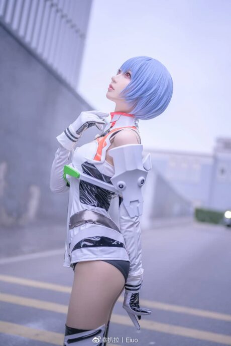 小南宫cos新世纪福音战士·绫波丽,冰山美人的完美降临! 小南宫cos新世纪福音战士·绫波丽,冰山美人的完美降临!