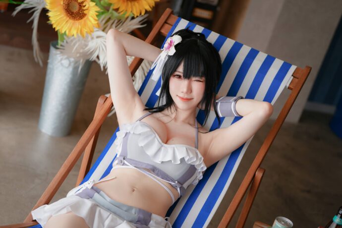 角色重生:Sally Dorasnow性感泳装COS与蒂法的夏日邂逅 角色重生:Sally Dorasnow性感泳装COS与蒂法的夏日邂逅