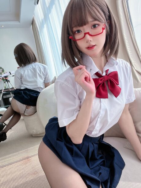 阿包也是兔娘JK学妹COS:演绎青春甜蜜与梦幻的完美碰撞 阿包也是兔娘JK学妹COS:演绎青春甜蜜与梦幻的完美碰撞