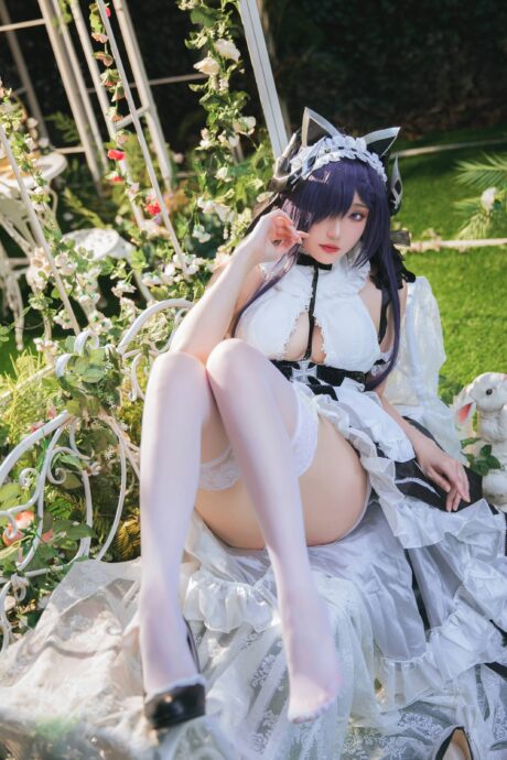 碧蓝航线瓜希酱COS:诠释女仆版舰娘奥古斯特的优雅与妩媚 碧蓝航线瓜希酱COS:诠释女仆版舰娘奥古斯特的优雅与妩媚