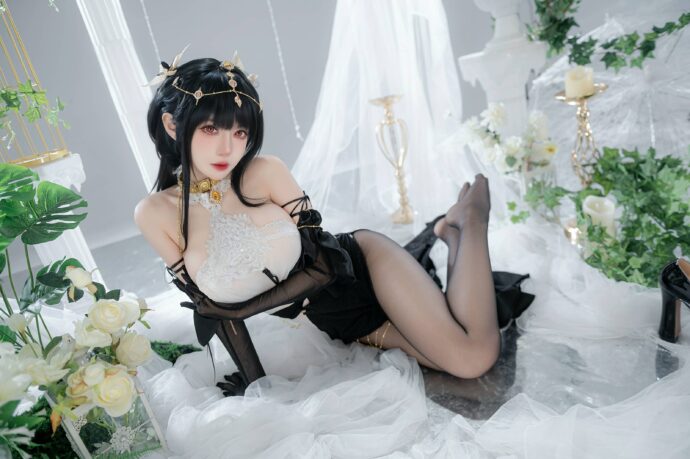 碧蓝航线cos系列:Shika小鹿鹿礼服版镇海COS柔美冷艳 碧蓝航线cos系列:Shika小鹿鹿礼服版镇海COS柔美冷艳