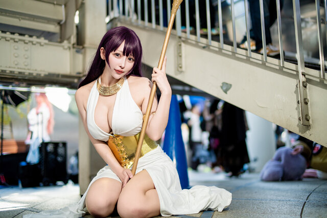 圣斗士星矢雅典娜COS:加贺美麻糬再现战斗女神的性感美丽 圣斗士星矢雅典娜COS:加贺美麻糬再现战斗女神的性感美丽