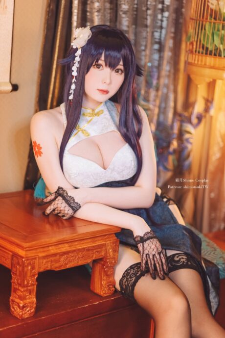 碧蓝航线霜月shimoCOS:演绎吾妻优雅与性感的完美融合 碧蓝航线霜月shimoCOS:演绎吾妻优雅与性感的完美融合