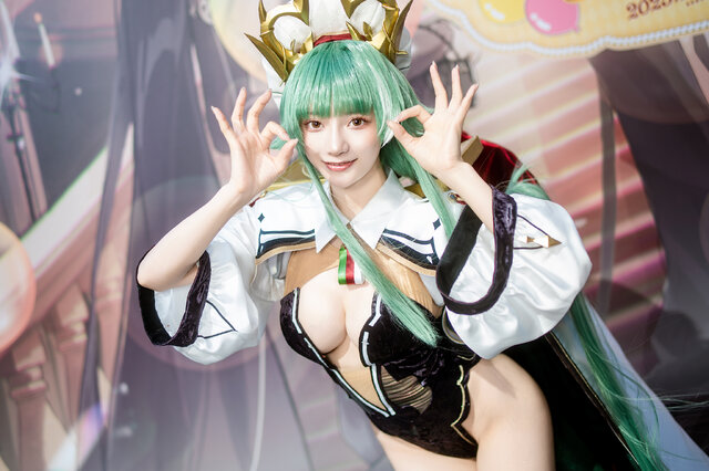 感受到桜井的尊贵完美再现拉斐尔COS：碧蓝航线8周年EXPO-cos图咖