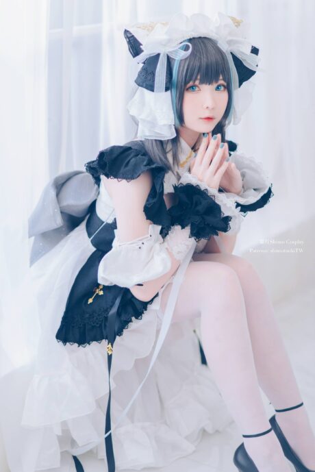 碧蓝航线霜月shimoCOS：舰娘柴郡甜美与俏皮的完美融合
