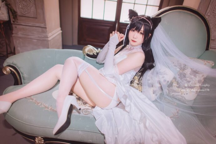 优雅与魅力的完美融合:霜月shimoCOS碧蓝航线爱宕花嫁版 优雅与魅力的完美融合:霜月shimoCOS碧蓝航线爱宕花嫁版