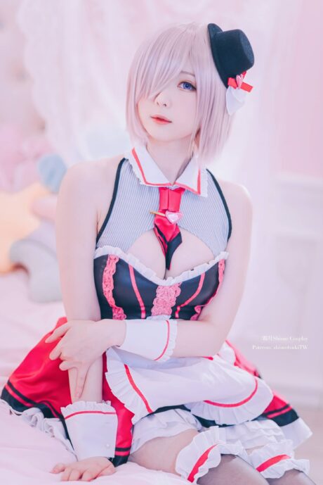 Fate/GrandOrder霜月shimoCOS:演绎玛修甜美的女仆魅力 Fate/GrandOrder霜月shimoCOS:演绎玛修甜美的女仆魅力
