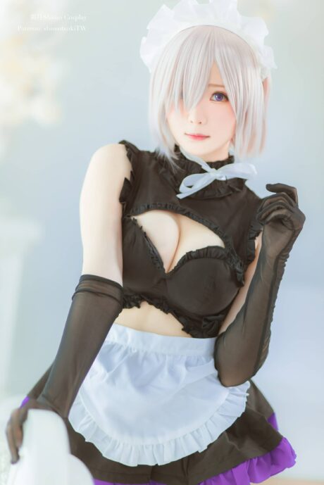 FGO女仆玛修COS:霜月shimo再现忠诚与诱惑的完美平衡 FGO女仆玛修COS:霜月shimo再现忠诚与诱惑的完美平衡