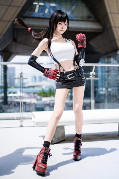 坚强与柔美的结合:Mayuron带最终幻想VII蒂法cos震撼回归 坚强与柔美的结合:Mayuron带最终幻想VII蒂法cos震撼回归