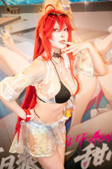 亚特兰蒂斯夏日女神:Natsume枣糕泳装cos点燃ACGHK2025 亚特兰蒂斯夏日女神:Natsume枣糕泳装cos点燃ACGHK2025