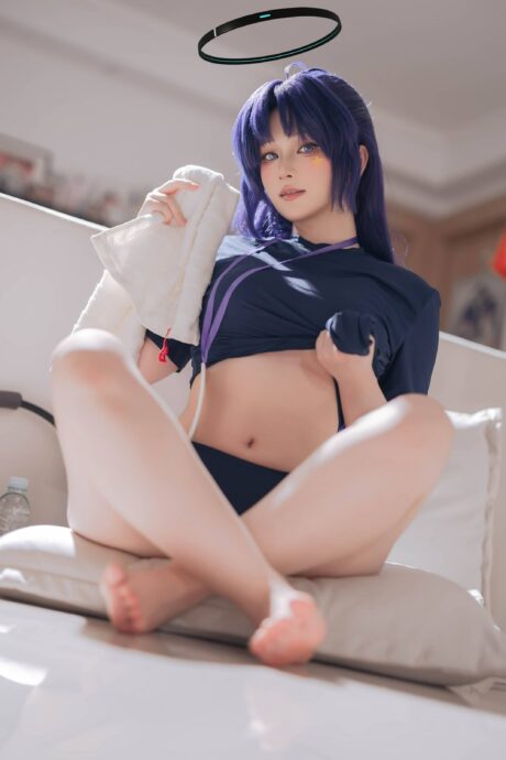 屿鱼Yukako早濑优香COS:演绎健身少女的理性与青春魅力 屿鱼Yukako早濑优香COS:演绎健身少女的理性与青春魅力