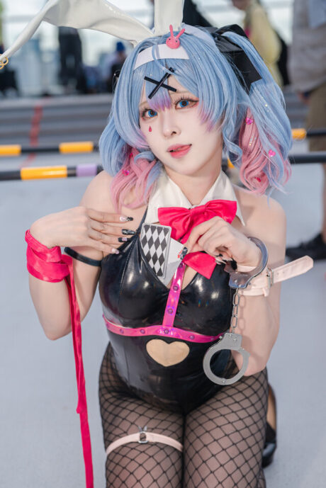 虚拟歌手初音未来COS:性感俏皮的兔女郎亮相Comiket 106 虚拟歌手初音未来COS:性感俏皮的兔女郎亮相Comiket 106