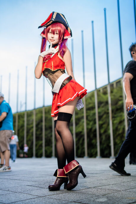 Reo完美演绎Hololive海贼团长宝钟玛琳COS惊艳亮相FFK45 Reo完美演绎Hololive海贼团长宝钟玛琳COS惊艳亮相FFK45