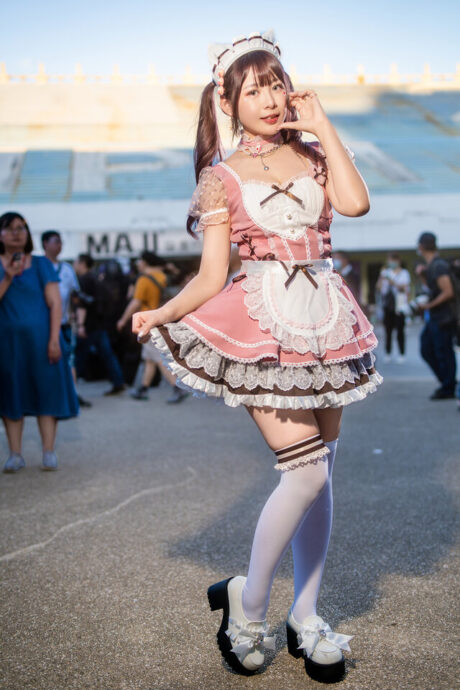 HeleneKairin猫耳女仆COS:于甜美与灵动间,演绎次元幻想 HeleneKairin猫耳女仆COS:于甜美与灵动间,演绎次元幻想