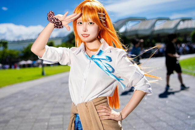 FF45惊艳时刻!Reo紫云清夏COS橙发绿瞳掀起夏日偶像风暴 FF45惊艳时刻!Reo紫云清夏COS橙发绿瞳掀起夏日偶像风暴