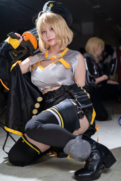 从战场到现实:Nagisha胜利女神妮姬·阿妮斯COS闪耀池袋 从战场到现实:Nagisha胜利女神妮姬·阿妮斯COS闪耀池袋