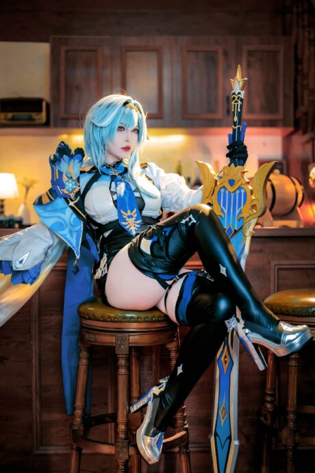 冰感爆表心动瞬间:探秘BANBANKO半半子优菈COS的魅力 冰感爆表心动瞬间:探秘BANBANKO半半子优菈COS的魅力