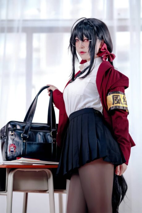 突破传统:BANBANKO半半子带来新风纪委员版的大凤COS 突破传统:BANBANKO半半子带来新风纪委员版的大凤COS