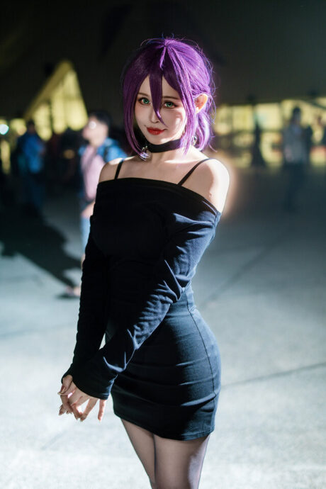 艾青iris性感演绎链锯人蕾塞COS:优雅与危险并存的魅力瞬间 艾青iris性感演绎链锯人蕾塞COS:优雅与危险并存的魅力瞬间