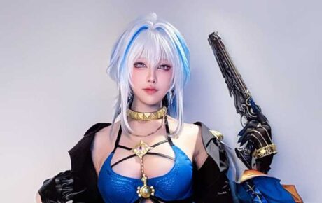 狩猎的优雅:水淼aquaCOS嘉贝莉娜的视觉盛宴与角色灵魂