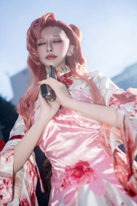 一眼万年:零崎紗耶尤菲米娅COS完美捕捉皇女的风华与悲情 一眼万年:零崎紗耶尤菲米娅COS完美捕捉皇女的风华与悲情